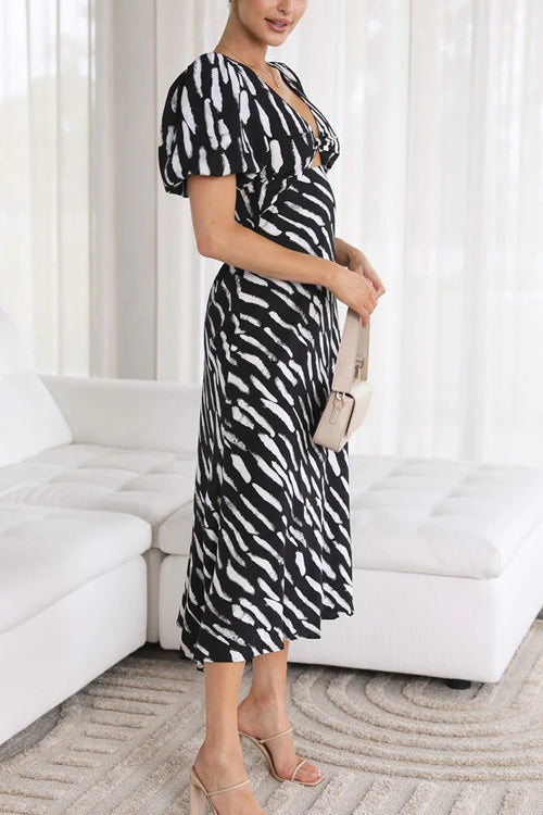 Lilliagirl Fashion Printed V Neck Short Sleeve Slim Mid-length Dress